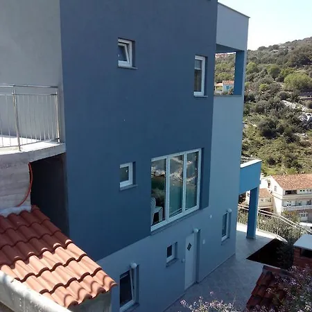 Bedene Apartment